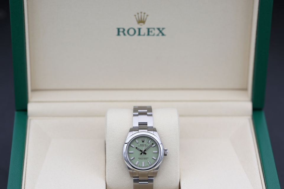 Rolex Oyster Perpetual 276200 Image 4